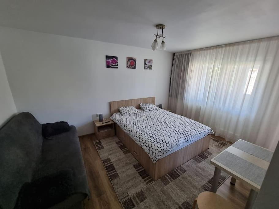 Garsoniera Maria 2 Apartment Turda Luaran gambar